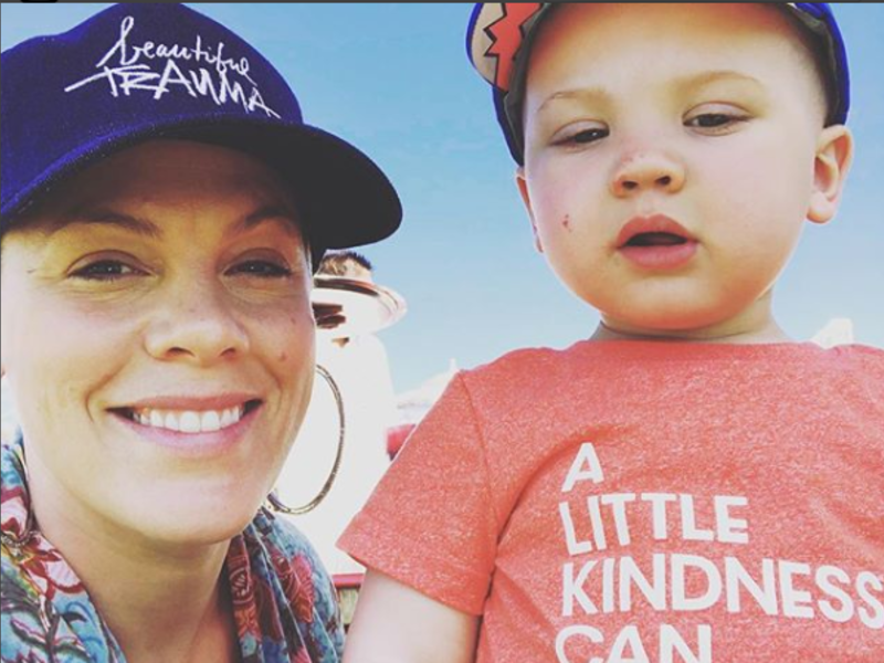 (Intagram: @Pink)
