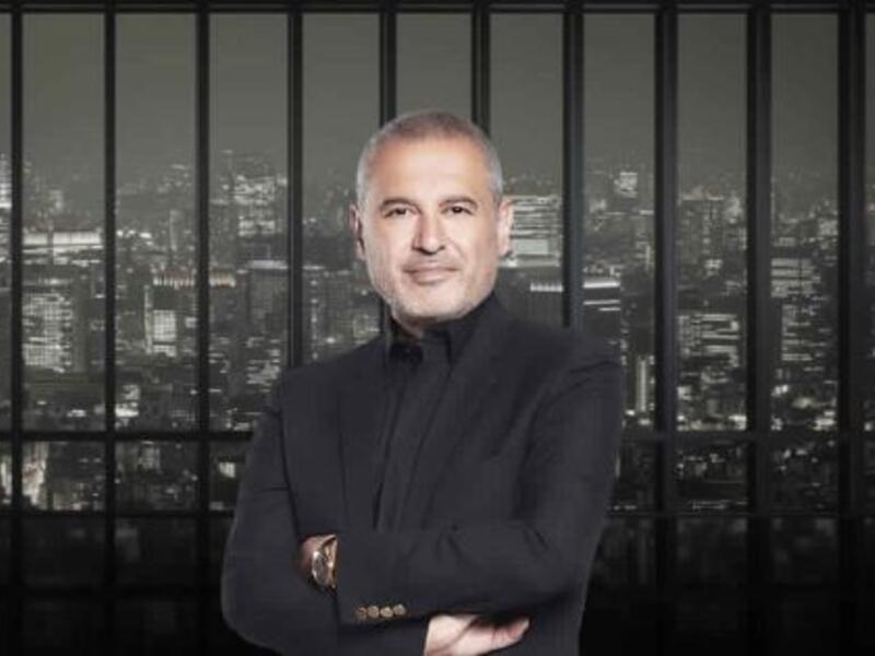 إيلي صعب هو مصمّم أزياء لبناني وصل إلى العالميّة بسرعة قياسيّة بفضل موهبته، متزوّج وله ثلاثة أبناء: إيلي جونيور وسيليو وميشال، وُلد في بيروت 4 تمّوز/يوليو 1964 ونشأ في عائلة متواضعة.