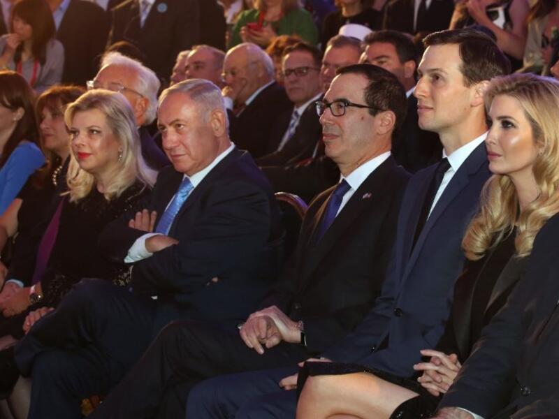 Ivanka Trump, her husband senior White House adviser Jared Kushner, US Treasury Secretary Steve Mnuchin, Israeli Prime Minister Benjamin Netanyahu and his wife Sarah on opening of U.S. Embassy at ‎Foreign Ministry in Jerusalem. (AFP)