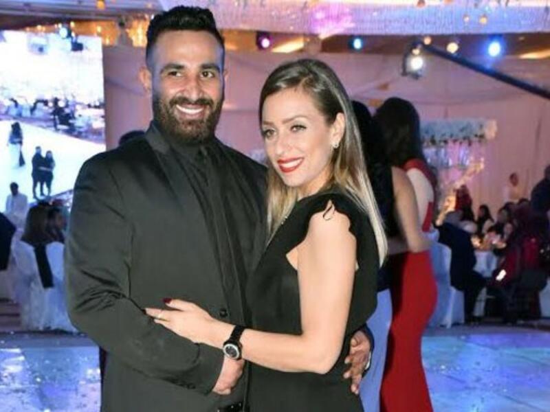 بعد انفصالهما للمرة الرابعة عاد الثنائي ريم البارودي وأحمد سعد لبعضهما من جديد بعد كل التصريحات التي أطلقاها عن استحالة عودتهما سعد أكد أن زفافه على ريم سيكون قريباً مشيرًا إلى أن الزفاف سيكون خاليًا من أي صحفيين الذين كانوا سببًا في حدوث الخلاف بينهما.