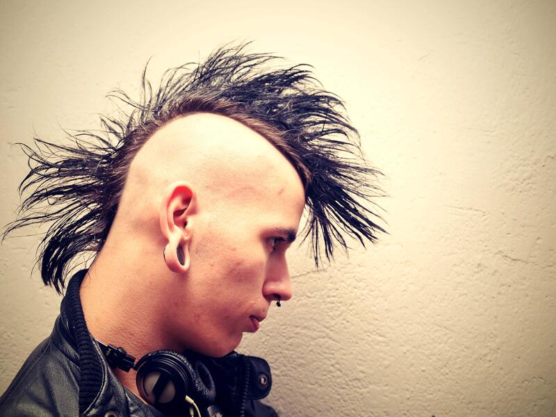 This is not quite the haircut you should walk around with in Iran. Spiky haircuts have been banned along with those considered “homosexual” and associated with “devil worshipping”. What exactly that means is not entirely clear. But any shop who cuts hairs in these styles will be punished and their license revoked. 