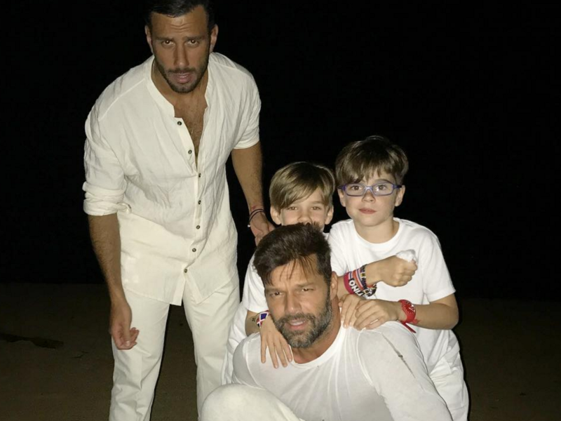 One happy family! Ricky Martin has a family day out with his twins and fiance Jwan Yosef <3