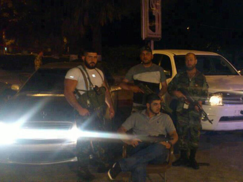 يعتبر سليمان هو الهم الأكبر أيضاً لمدينة اللاذقية حيث يتجول دائماً مع مجموعة من الرجال مرعبين سكان اللاذقية ويظهر بالصورة هنا وهو بين زمرته مرعبا المواطنين في الليل وسط الشارع قرب فندق "المريديان" باللاذقية.