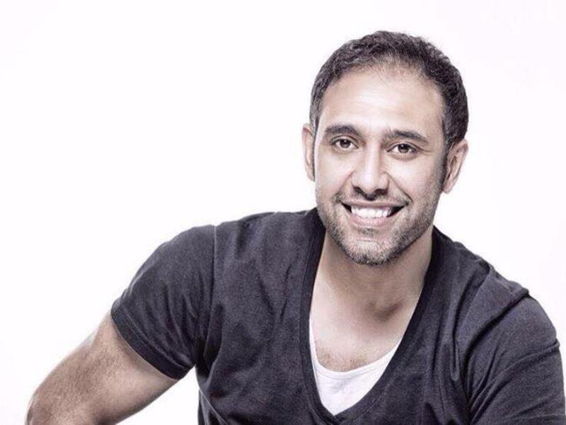 الفنان عمرو مصطفى