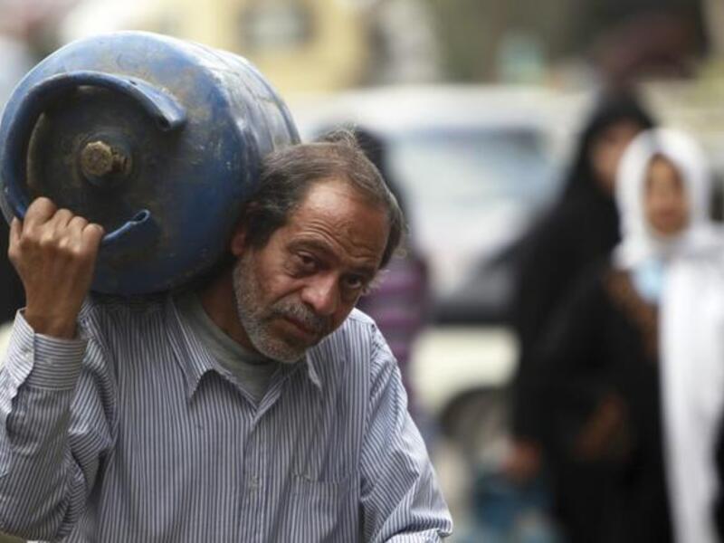 Arabic gas man