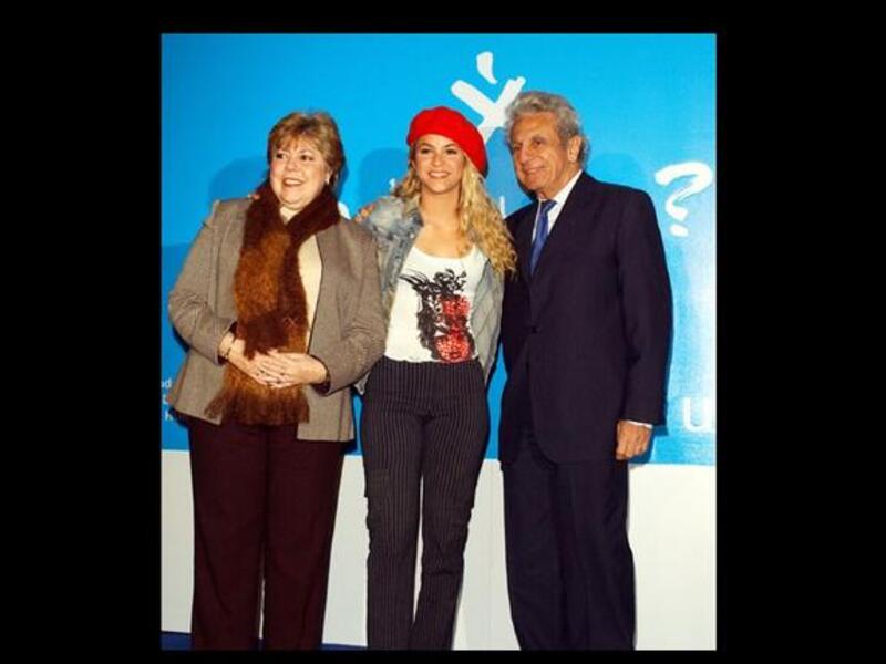 Proud Parents: this mixed parentage produced our popular musical prodigy.  Mother, Columbian, and father, originally Lebanese, but daughter born and raised in South American life-  definitely the dominant side to this Spanish-singing-Latina-loving world hit-wonder.
