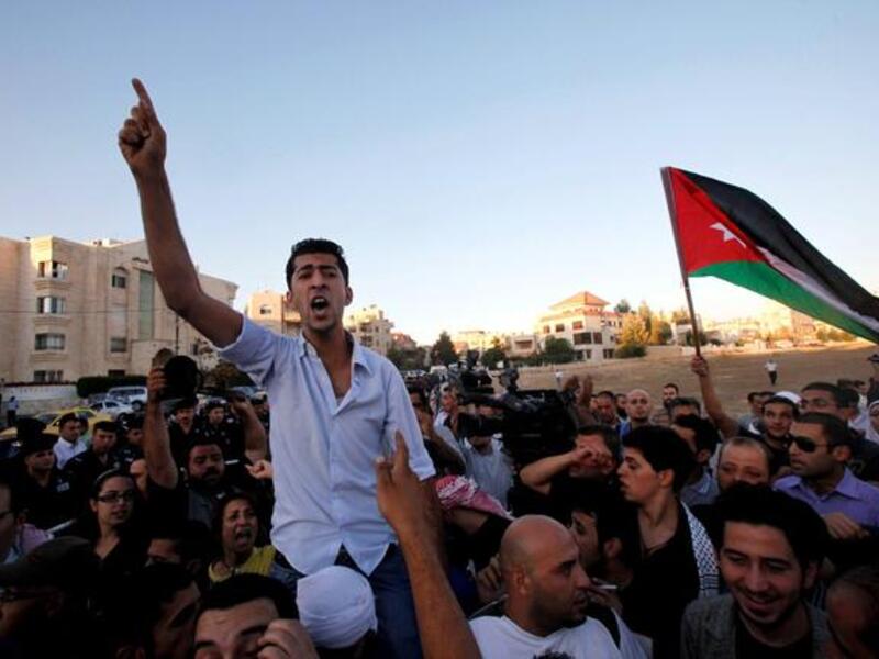 Challenging times in a sea of Arab uprising: Israelis then following this aggressive unwelcome in Cairo, 
were forced to evacuate their embassy in fellow Israeli-friendly neighbor Jordan for safe measure, as crowds protested at the a
ambassadorial residence in Amman.While Sharon was still sleeping, established ties were wavering.