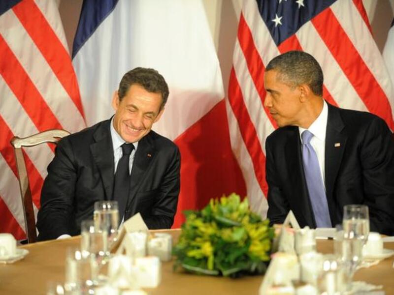 Sharon slept through a White-house snub encountered by Netanyahu, who as arch-rival to Sharon, represents his
beloved Israel. While Sharon was not the most diplomatic leader, notably when he sparked off the 2nd Intifada by a provocative walk through the Aqsa 'park', 'Bibi' is no popular statesman, according to a leaked Obama-Sarkozy rendezvous.
