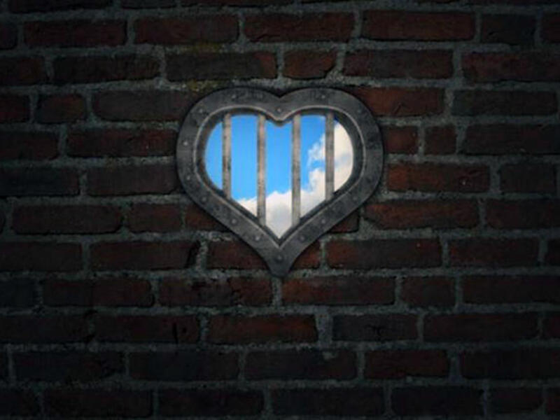 Palestinian sperm smuggling inside jail 