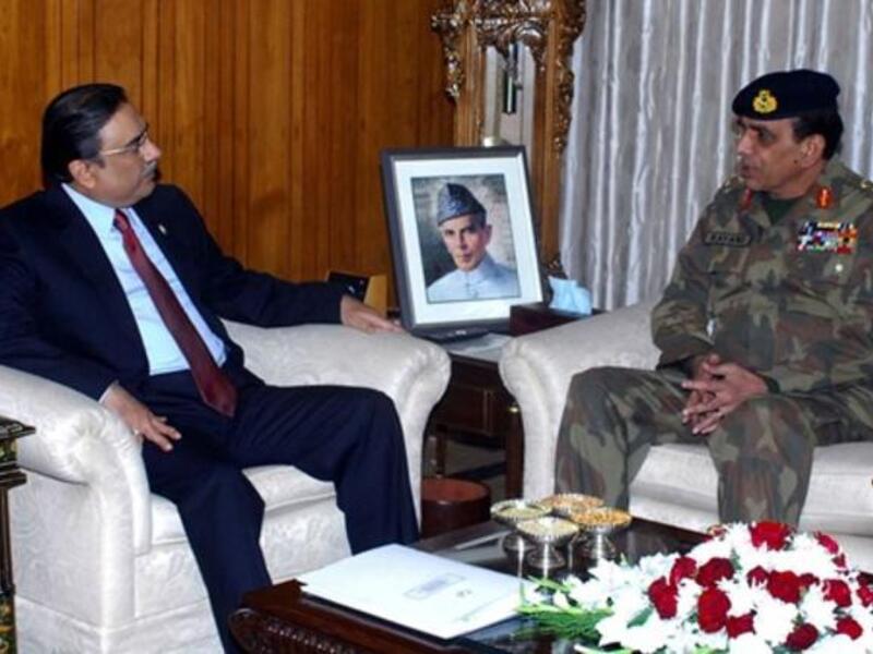 Pakistani Army Chief General Ashfaq Kayani (R) talking with Pakistan’s President Asif Ali Zardari. Leaked memos exposed deep tensions between the United States and Pakistan on nuclear arms safety, and revealed how the army considered forcing out a president who dreads his own assassination.