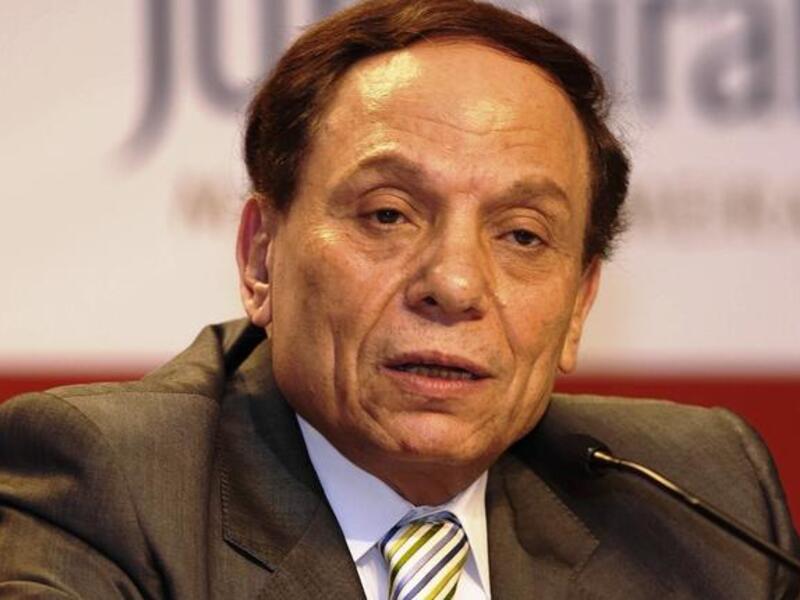 ‘Adel Imam’ eagerly awaits the second round of the elections, and declares that he is very optimistic regarding
the opening chapter of Egypt's future.