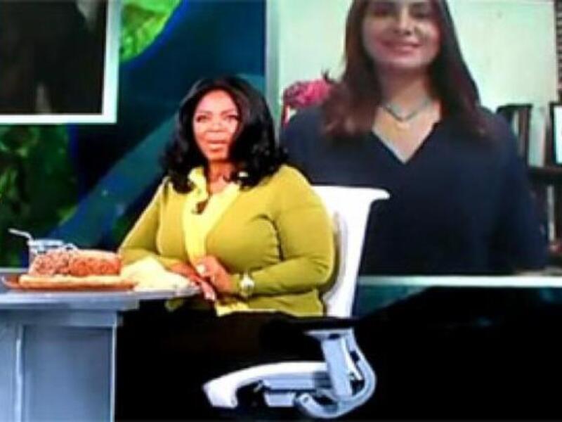 أثارت مقابلة د. لميس حمدان من الإمارات جدلا حين قالت بأن: "خدمات الكهرباء والماء مجانية" في الإمارات.
