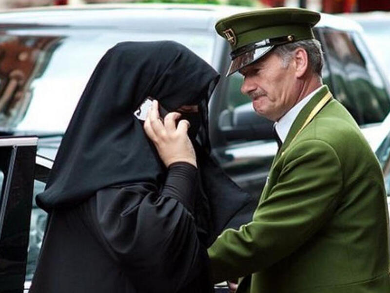 During Ramadan, women are expected to observe the holy month by dressing even more conservatively than usual. London trumps Paris these days, after France introduced its ban on the headscarf. Wealthy Arabs frequent Harrods so often that the month before Ramadan has been touted the Harrods Hajj.  (courtesy of The Times)