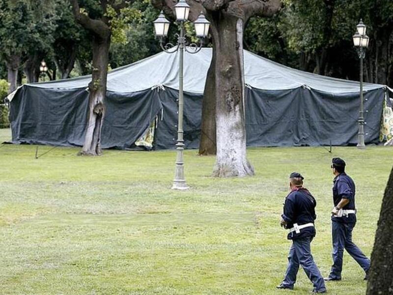 I AM A REVOLUTIONARY;  I AM A BEDOUIN, I AM A MAN WHO LIVES IN A TENT. The Libyan people want to fight the attempted colonization by the West.