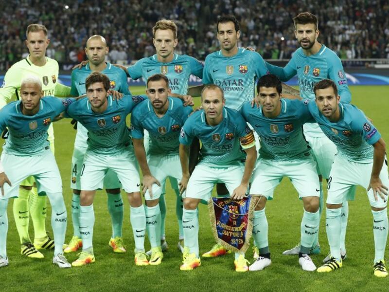 المركز الخامس: برشلونة الإسباني (كرة قدم) بمعدل أجور قيمته 7.456.800 مليون دولار سنوياً، و143.400 ألف دولار أسبوعياً.