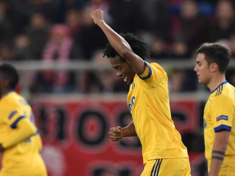 الجناح الكولومبي خوان كوادرادو: يغيب نجم يوفنتوس عن الملاعب منذ ديسمبر الماضي نظراً لمشاكل في مغبن الفخذ، وقد خضع لجراحة في يناير الماضي ستبقيه بعيداً عن مايو، مما سيبقي أمامه فترة محدودة لإثبات استعادته للياقته. 