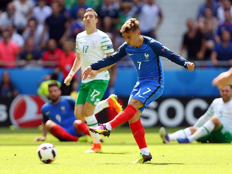 المركز السابع: مهاجم أتلتيكو مدريد ومنتخب فرنسا أنتوان غريزمان (كرة قدم): ساهم في إيصال الديوك لنهائي بطولة يورو 2016 التي توج هدافاً لها، كما فعل الشيء ذاته مع أتلتيكو مدريد الذي وصل معه لنهائي دوري أبطال أوروبا.