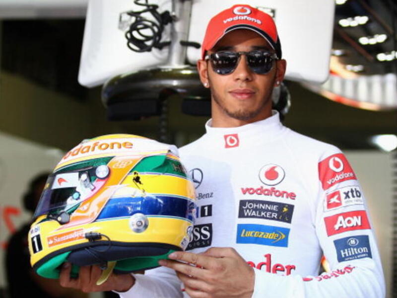 'Fastest' Hamilton heads Rosberg as Mercedes leads in Bahrain GP practice run