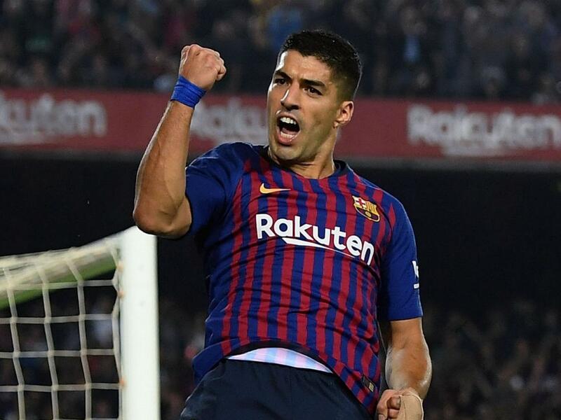 المركز العاشر: الأوروغوياني لويس سواريز مهاجم برشلونة بـ 28 مليون يورو.