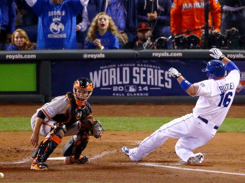 دوري البيسبول (الولايات المتحدة وكندا) السلسلة العالمية: قيمة العلامة التجارية لعام 2014: 113 مليون دولار، قيمة العلامة التجارية لعام 2015: 101 مليون دولار.