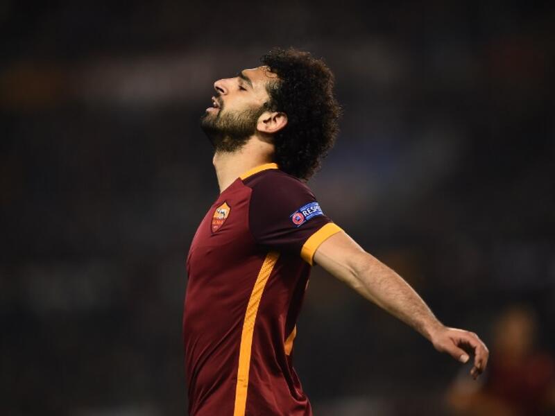 Roma's midfielder from Egypt Mohamed Salah reacts during the UEFA Champions League football match AS Roma vs Real Madrid on Frebruary 17, 2016 at the Olympic stadium in Rome. AFP PHOTO / FILIPPO MONTEFORTE
FILIPPO MONTEFORTE / AFP