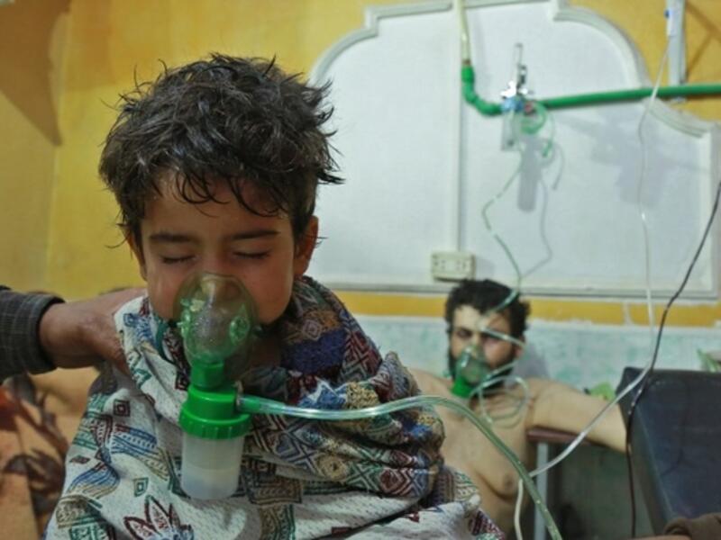 Syrians in a Eastern Ghouta hospital recover from a chemical attack (AFP/FILE)