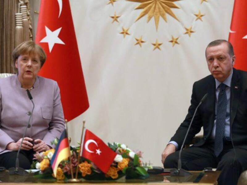 German Chancellor Angela Merkel and Turkish President Recep Erdogan. (AFP/Adam Altan)