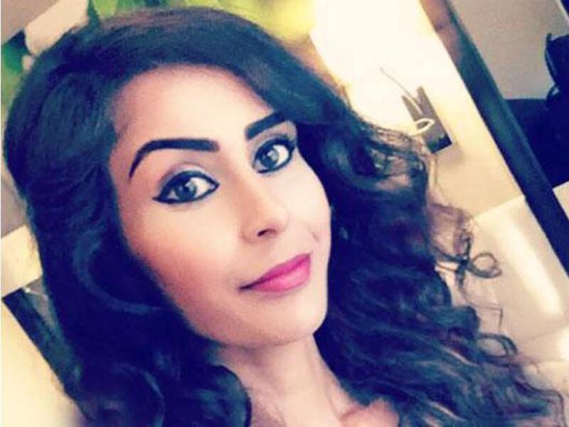 Faizah Shaheen, who works to prevent youths from becoming radicalized, was questioned by police for reading a book about Syrian art and culture. (Twitter)