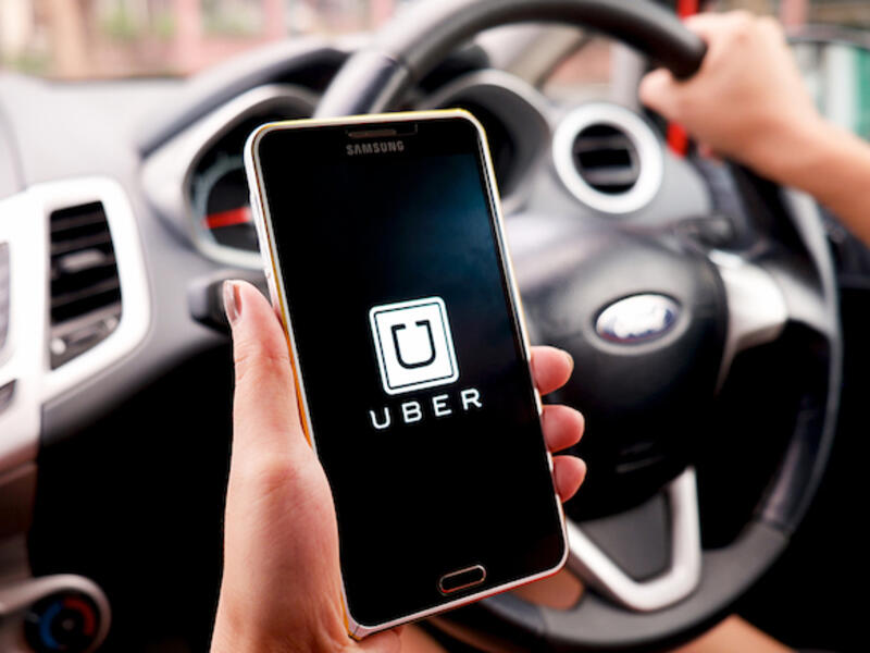 Uber and Department of Transport, represented by Integrated Transport Centre (ITC), inked an agreement after making the formal announcement. (Shutterstock)