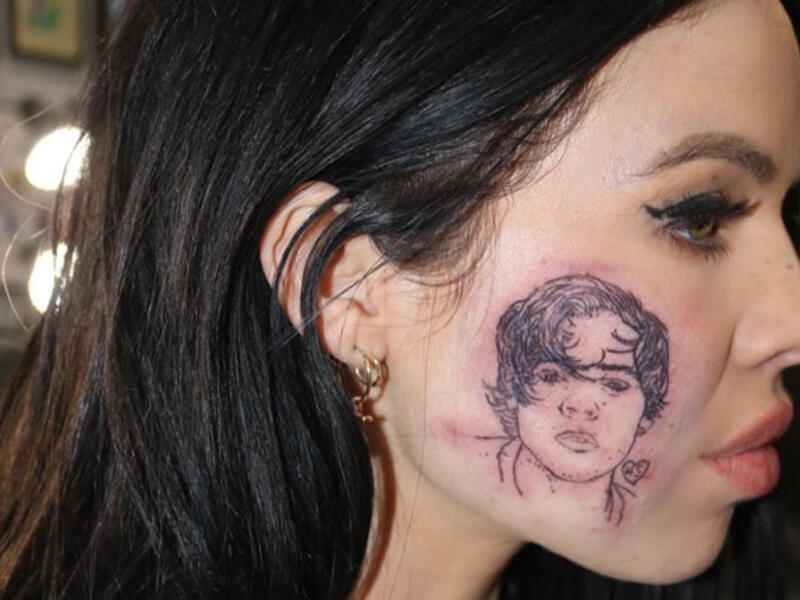 It's not known if Kelsy and Harry are friends or if they have even met (Source: kelsykarter /  Instagram ) 