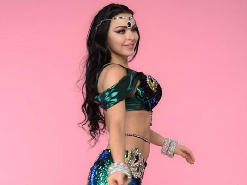 In fifth place, Kouchner paid 22 thousand pounds