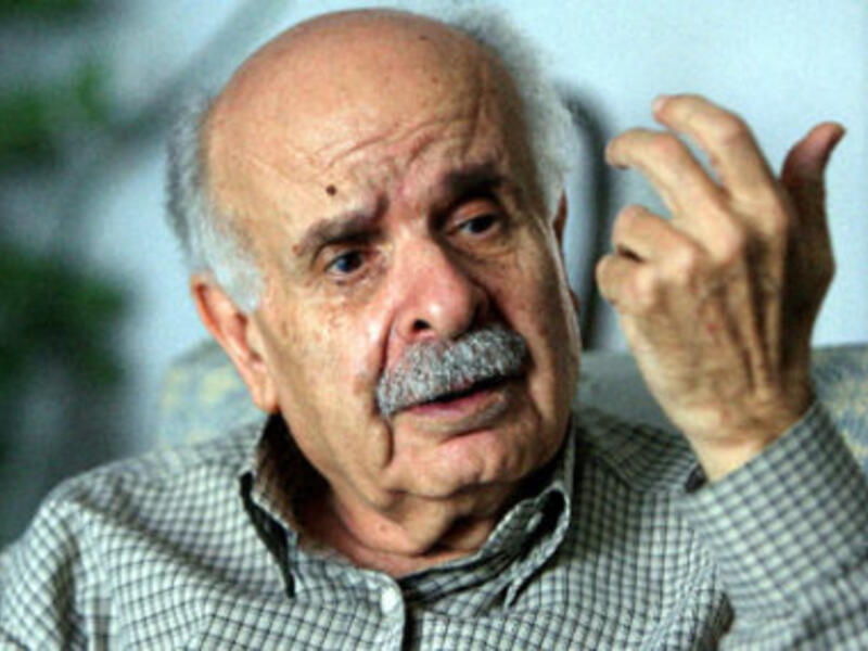 أنيس الصايغ: شغل منصب مدير مركز الأبحاث والدراسات الفلسطينية في بيروت، وتعرض لمحاولة اغتيال فاشلة في بيروت، في يوليو عام 1972، لكنه نجا بأعجوبة رغم إصابته الخطرة.