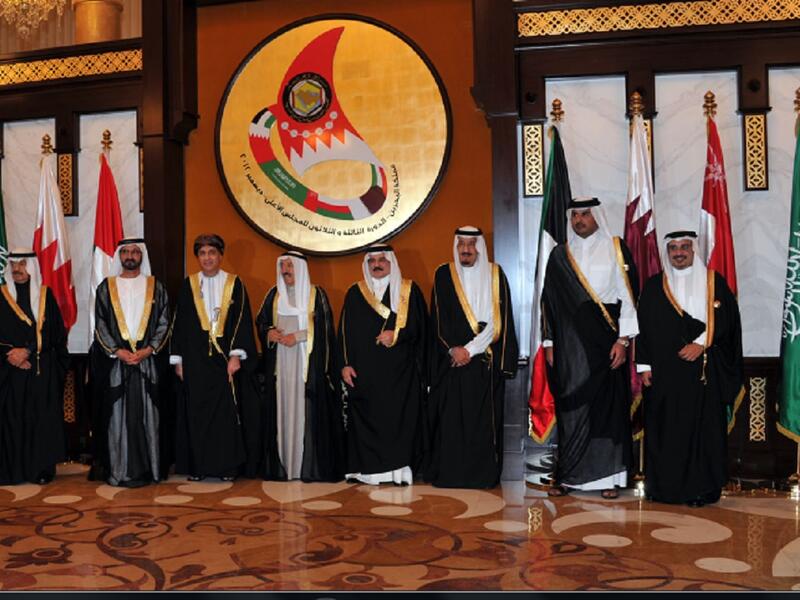 يضم مجلس التعاون الخليجي ست دول: السعودية، الكويت، الإمارات، قطر، البحرين، عُمان، وتتناوب الدول الأعضاء على رئاسته.
