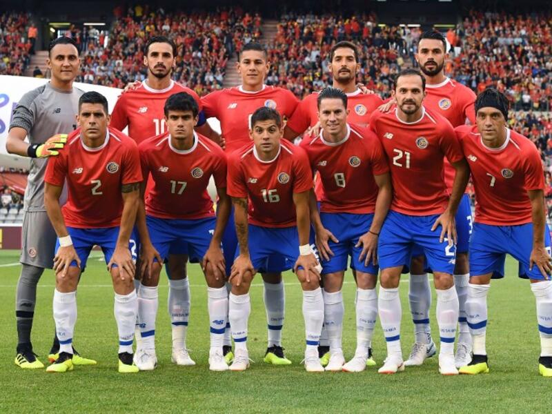 منتخب كوستاريكا: لم يستطع كايلور نافاس ورفاقه تكرار الأداء المشرف الذي قدموه في النسخة الماضية، ومع أنهم أحرجوا البرازيل رغم خسارتهم وفرضوا التعادل مع سويسرا ضمن المجموعة الخامسة، إلا أن الأداء الكلي بدا مخيباً ولم يرتق لآمال الجماهير.