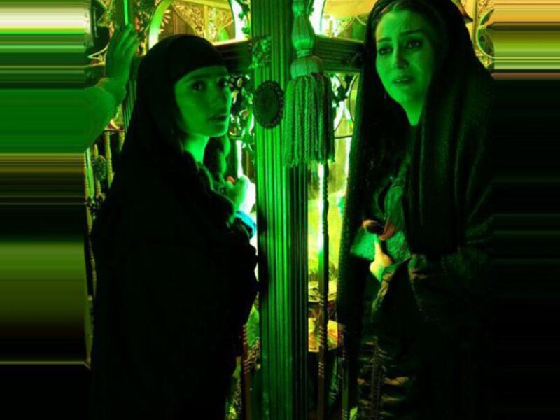 "الليلة الكبيرة" من صناع فيلم كباريه والفرح، يأتي فيلم "الليلة الكبيرة"،ويضم فيلم الليلة الكبيرة مجموعة كبيرة من النجمات، منهن زينة، وسمية الخشاب، ووفاء عامر، وصفية العمرى، إلى جانب، ياسر جلال ، والفيلم من تأليف أحمد عبد الله،ومن إنتاج أحمد السبكي.