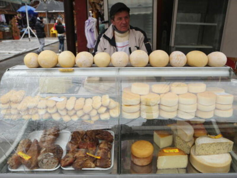 The overall fresh food prices rose 2.3 per cent in July 2013 compared with June 2013