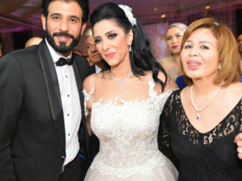 الممثلة حنان مطاوع المخرج أمير اليماني الذي يصغرها بـ 4 سنوات.