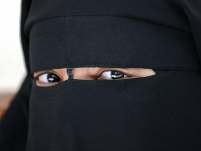 Many Saudis say that the lack of financial resources was the main reason for late marriages. (AFP/File)