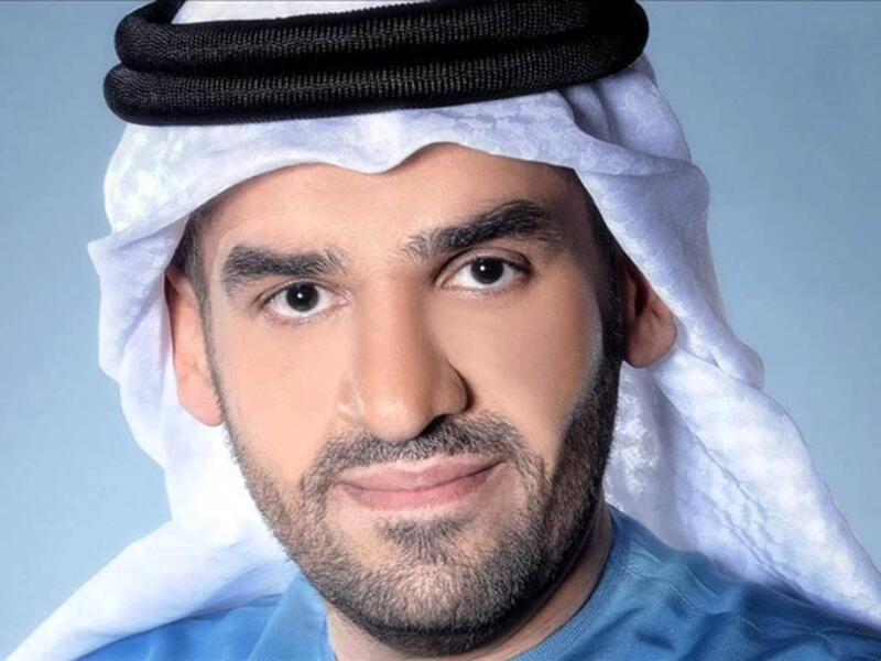 حسين الجسمي: خضع لعملية ربط للمعدة، لتحسين جسمه الذي كان مهددًا بالسمنة الزائدة، وقام بتهنئته عدد كبير من جمهوره معتبرين أنه يحافظ على صحته، بهذه الخطوة الضرورية.