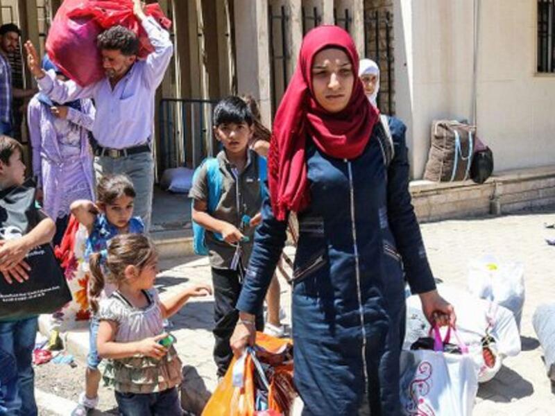 Syrian refugees (Twitter)