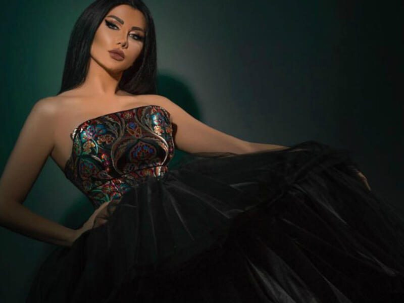 Janny Esber has a daughter named Sandy