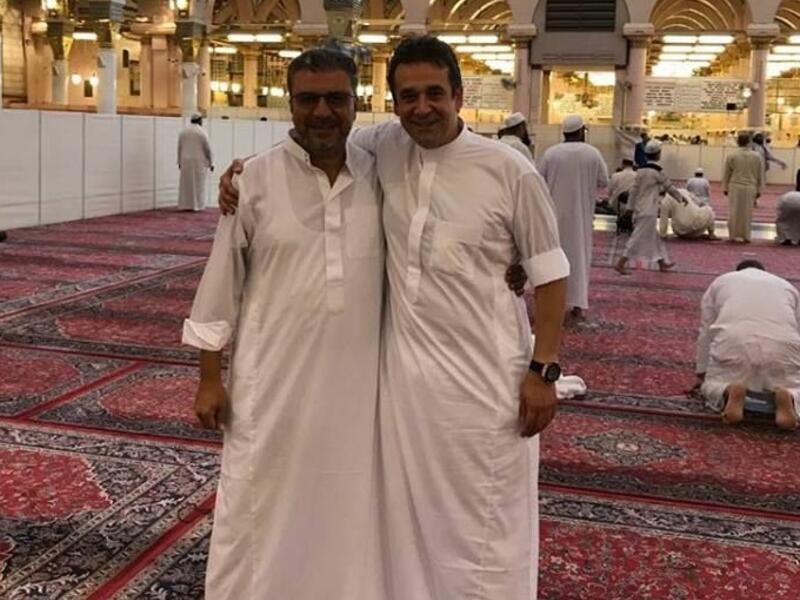 كريم عبد العزيز أكثر النجوم مشاركة لصوره من هناك، حيث نشر عدد من الصور عبر صفحته الرسمية على موقع التواصل الاجتماعي فيس بوك