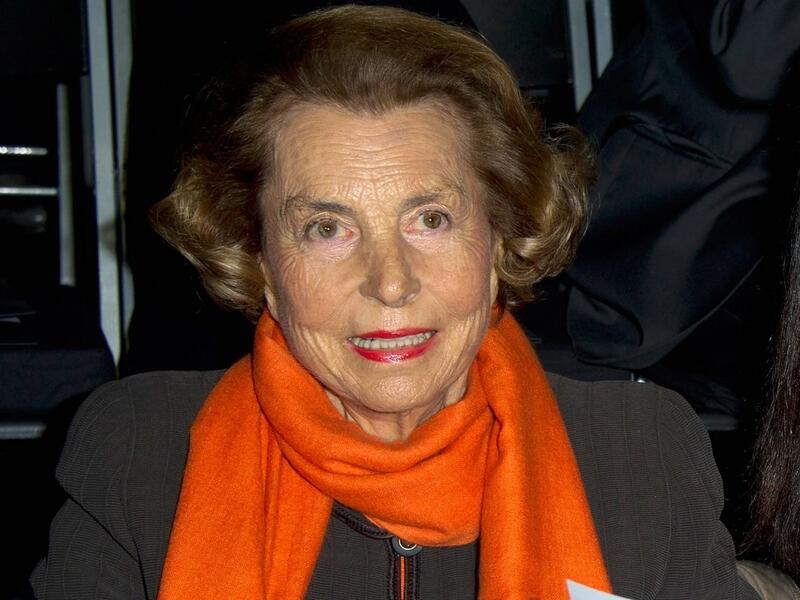  ليليان بيتنكورت: هي سيدة أعمال فرنسية، وهي المساهم الرئيس في شركة لوريال للمواد التجميلية، قيمة ثروتها 36.1 مليار دولار أمريكي.