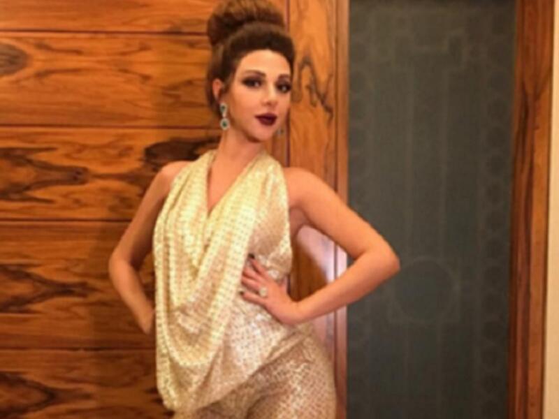 رغم عدم احياءها لأي حفل بسبب حملها نشرت ميريام فارس  صور لها ليلة رأس السنة وهي مرتدية جمبسوت لامع من تصميم رامي قاضي