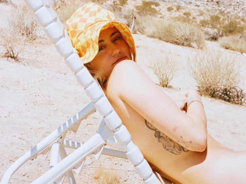 Miley Cyrus continued to experiment with her style (Source: mileycyrus / Instagram )