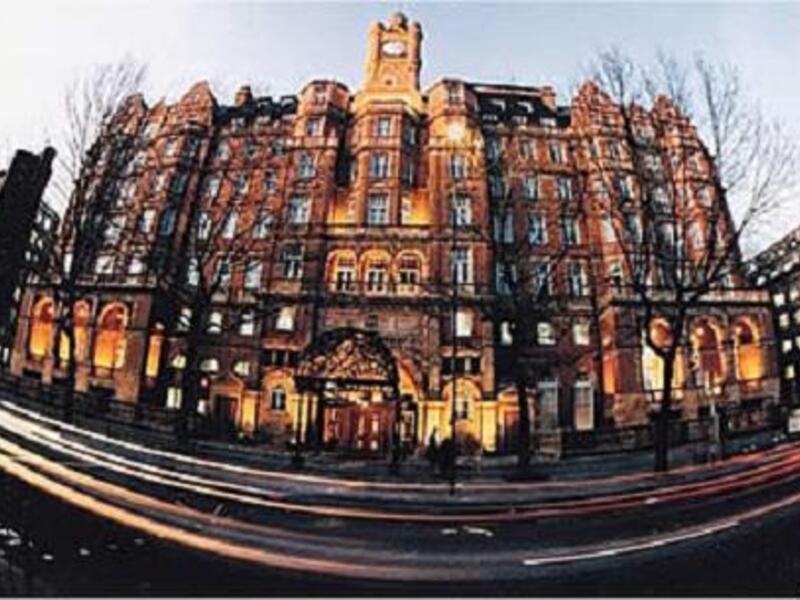 Landmark Hotel 