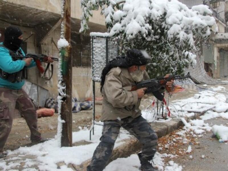 Fighting in Syria's Aleppo has continued despite the snow (Medo Halab/AFP)