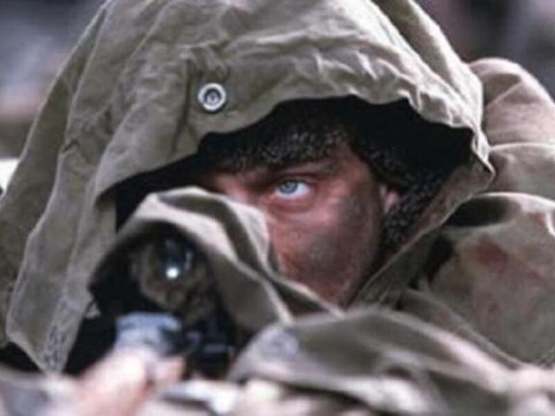 Jude Law in 'Enemy at the Gates' (Photo: theaceblackblog.com)