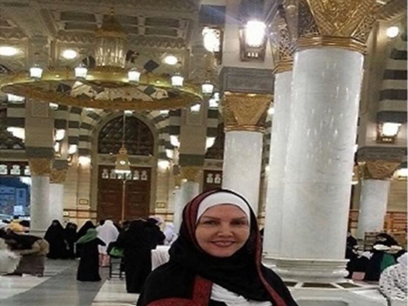 أعلنت المطربة نادية مصطفى، خلال حفلها بمهرجان محكي القلعة، الأخير، عن سفرها لأداء فريضة الحج.
