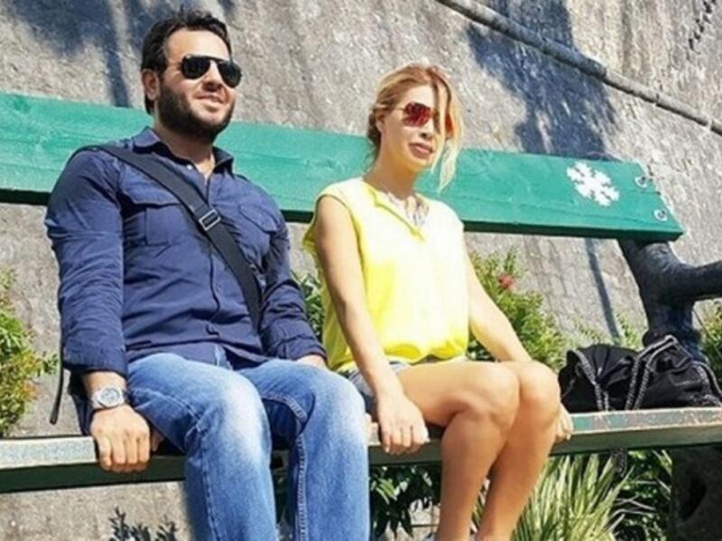 كشفت الفنانة نوال الزغبي عن أقرب الصور الي قلبها حيث نشرت عبر صفحتها الخاصة على احد مواقع التواصل الإجتماعي، صورة لها مع الإعلامي نيشان، أثناء سفرهما في .Stars on board وعلّقت الزغبي على الصورة، قائلة: “من الصور الي كتير بحبها من سفرة ستارز أون بورد مع صديقي”.